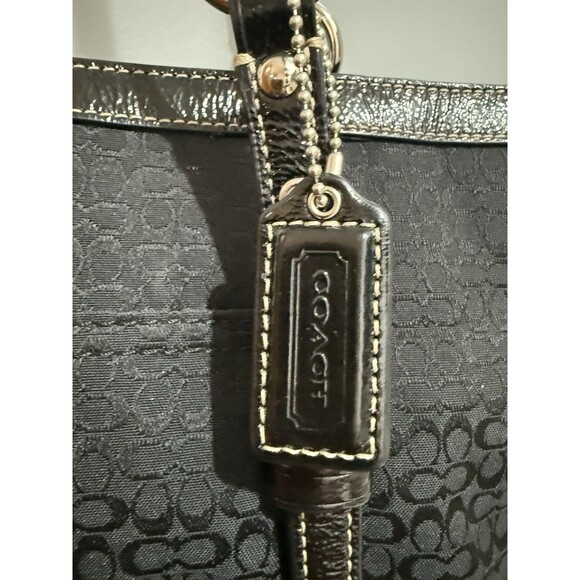 Vintage Coach Signature Gallery Tote Black Jacquard Patent Leather Purse - Picture 4 of 7